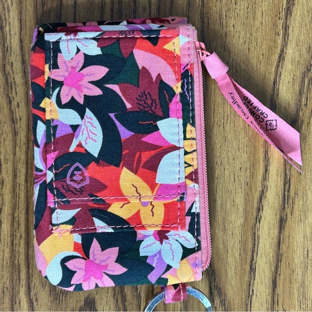 Vera Bradley Cloth Multicolor Floral ID Wallet with Keyring - Picture 4 of 9